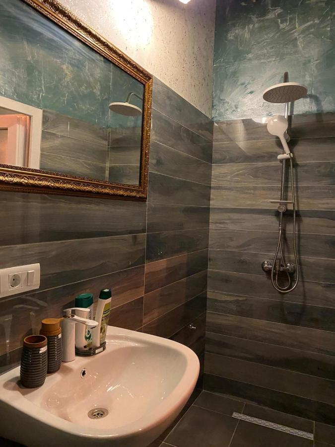 Hotel In Time Prizren Eksteriør bilde