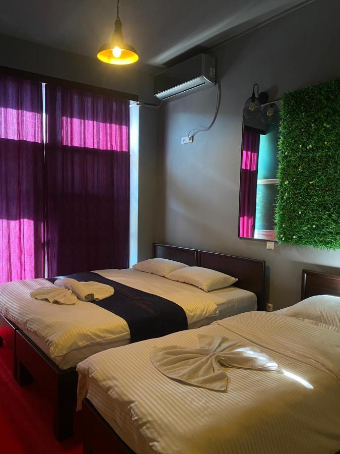 Hotel In Time Prizren Rom bilde
